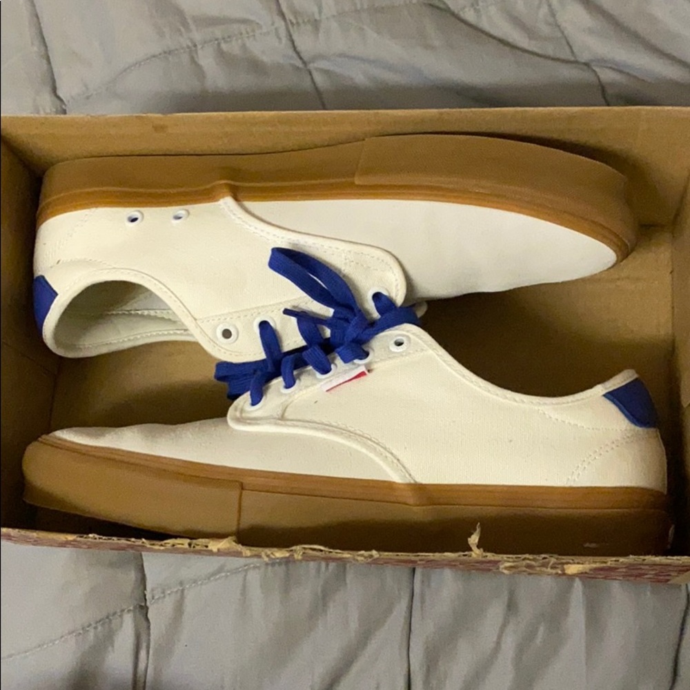 *NEW* VANS NEVER WORN